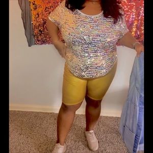 2 FOR 1 Bundle - Gold Disco Tshirt and Shorts Plus Size 2X/3X